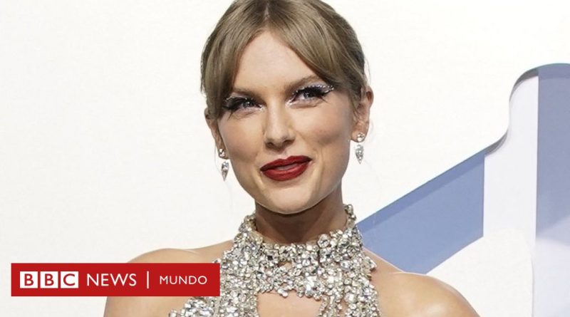 Taylor Swift hace historia al ocupar todos los puestos en el top 10 de los éxitos musicales en EE.UU. - BBC News Mundo