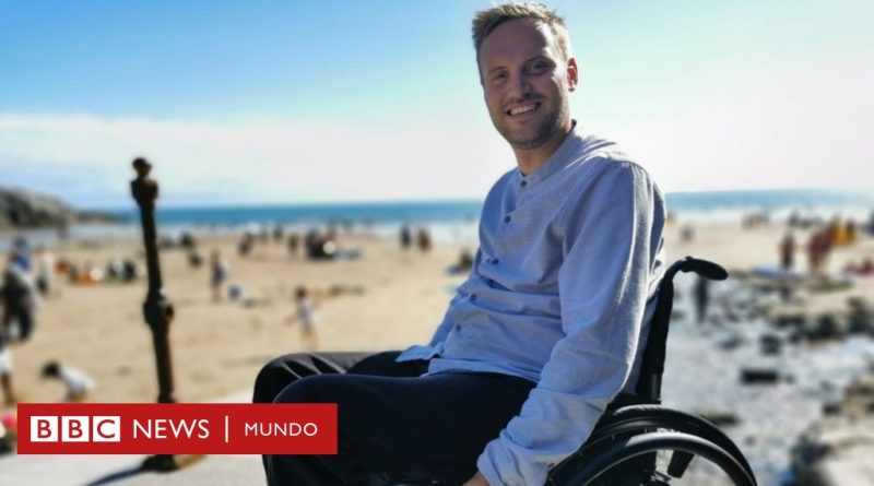 “Desde mi accidente le digo que sí a todo en la vida”: la inspiradora historia del joven presentador de TV que superó el trauma de su grave lesión medular - BBC News Mundo