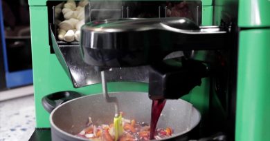 Conoce a los robots que cocinan unos 70 platillos diferentes