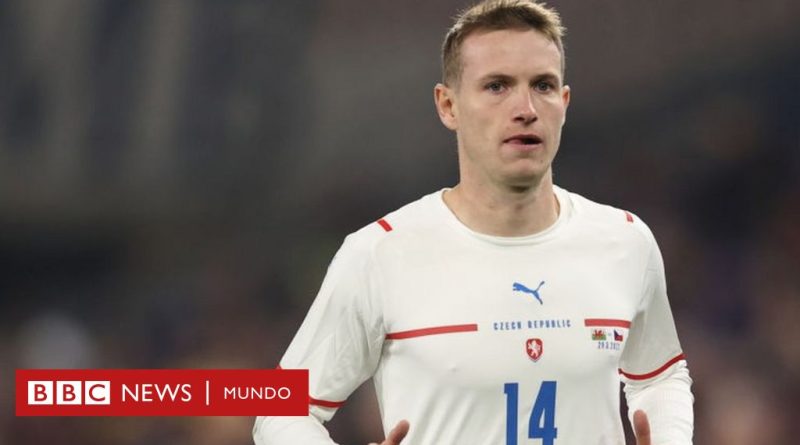 Jakub Jankto se convierte en el primer futbolista internacional en declararse gay - BBC News Mundo