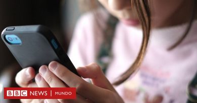 Por qué un jefe de Samsung no le dio un "smartphone" a su hija hasta que tuvo 11 años - BBC News Mundo