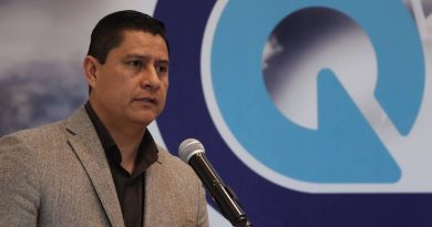 Renuncia Edward Sánchez al INDEREQ