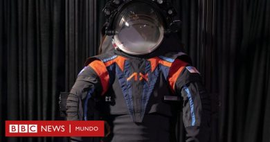 Así es el nuevo traje espacial con el que la NASA viajará a la Luna (y cómo se adapta mejor a las mujeres astronautas) - BBC News Mundo