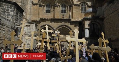 Cómo la Basílica del Santo Sepulcro de Jerusalén terminó en manos de 3 confesiones cristianas y los retos que impone el Status Quo que la rige - BBC News Mundo