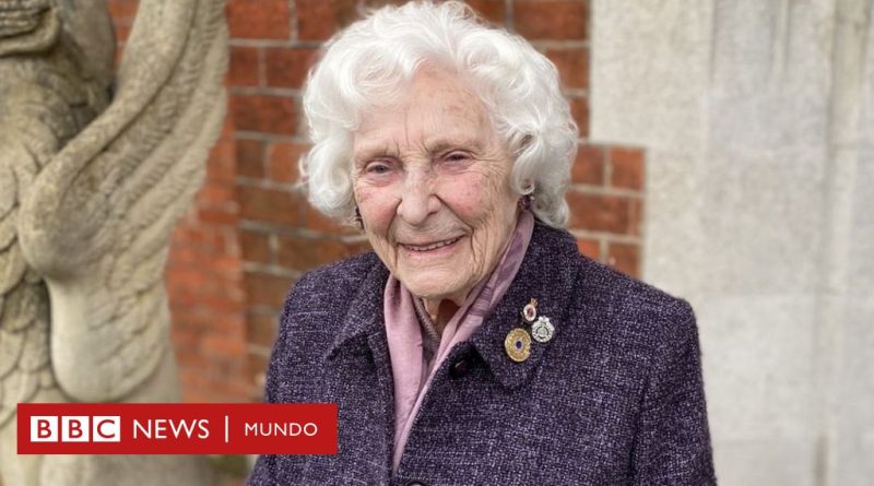 La impactante vida de Betty Webb, la última sobreviviente de los expertos que descifraron los códigos nazis - BBC News Mundo