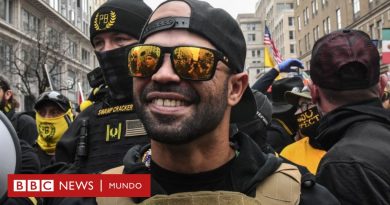 Quiénes son los Proud Boys, el grupo de ultraderecha del que 4 miembros fueron condenados por sedición tras el ataque contra el Capitolio de EE.UU. - BBC News Mundo