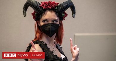 "Satanás representa a los que piensan diferente": Satanic Temple, la "religión" que busca contrarrestar la influencia de grupos religiosos en EE.UU. - BBC News Mundo