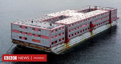 La polémica barcaza flotante donde Reino Unido planea alojar a solicitantes de asilo - BBC News Mundo