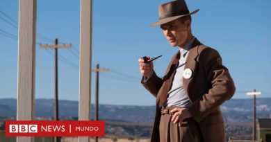 "Oppenheimer": una película "magnífica" sobre el trágico genio que ayudó a inventar la bomba atómica, según la crítica de la BBC  - BBC News Mundo