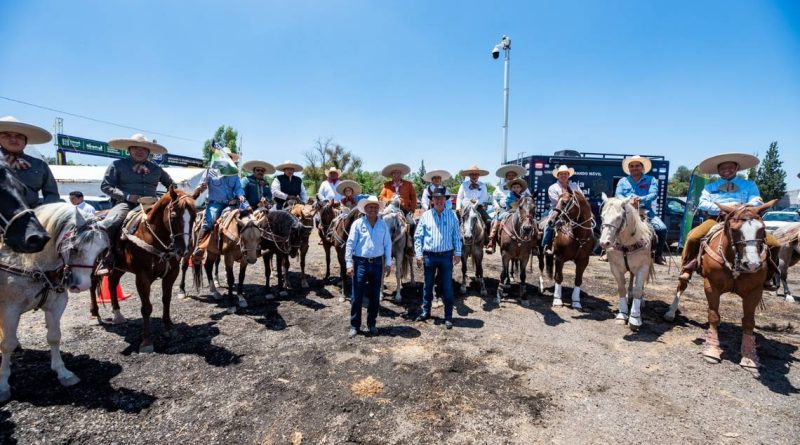 Concluye Expo Campo 2023 con cabalgata