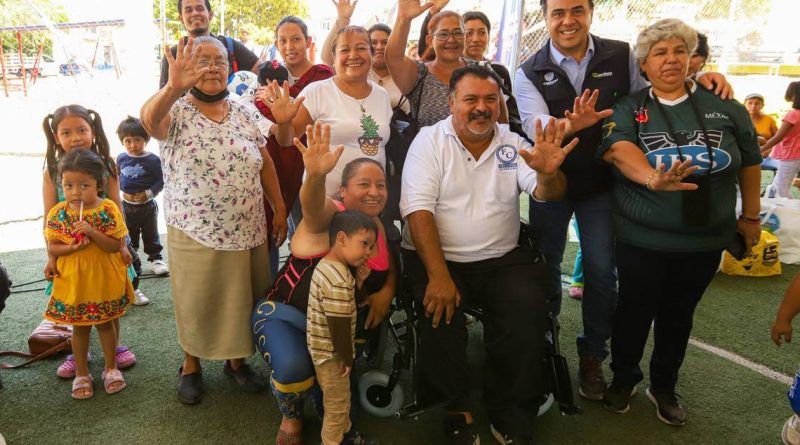 Luis y Arahí encabezan jornada de "Comedores Contigo"