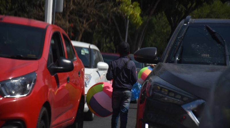 Persiste el trabajo infantil en las calles de la capital queretana