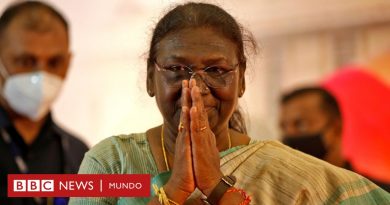 “Presidenta de Bharat”: la controversia por el uso que hizo la jefa de Estado de India del nombre hindi del país en la invitación oficial del G-20 - BBC News Mundo