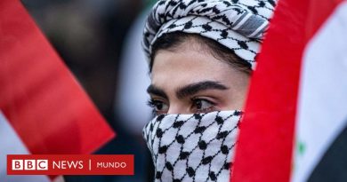 Guerra Israel - Hamás: cómo la kufiya se convirtió en una prenda tan icónica para los palestinos (y en un símbolo de resistencia) - BBC News Mundo