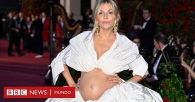 Sienna Miller: la actriz se rebela ante quienes la juzgan por ser madre a los 41 y tener una pareja 14 años más joven que ella - BBC News Mundo