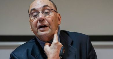 Vidal-Quadras rememora su ataque en Madrid: “El disparo sonó como un estruendo, pensé en el régimen iraní y vi que estaba vivo”