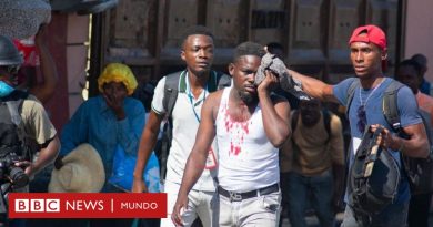 Haití | "No podemos salir por las explosiones y los disparos": el país caribeño al borde de la anarquía por la violencia de las bandas criminales que controlan la capital - BBC News Mundo