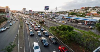 Preocupa crecimiento del parque vehicular en Querétaro, alertan