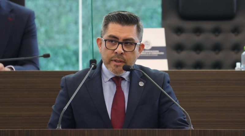 Exsecretario fue sentenciado a prisión preventiva