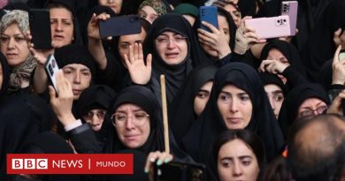 Irán | Las imágenes del multitudinario adiós al presidente Ebrahim Raisi, que murió en un accidente de helicóptero - BBC News Mundo