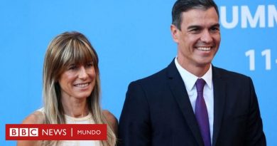 Pedro Sánchez: el presidente del gobierno español anuncia que se plantea dimitir tras iniciarse una investigación a su esposa - BBC News Mundo