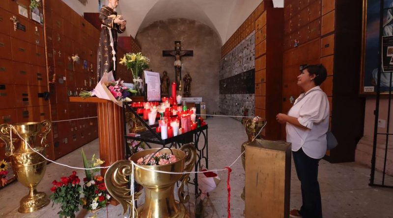 Celebran a San Antonio de Padua, el patrono de los solteros