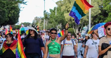 Inicia la marcha de la comunidad LGBT