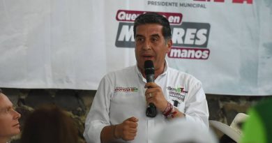 Pide Chema revocar constancia de Felipe Macías