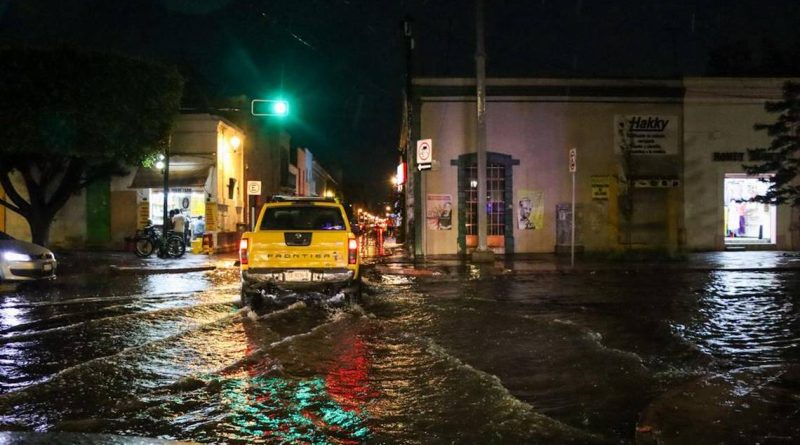 Fuertes lluvias en la capital queretana