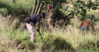 Gobierno estatal apoyará a deudos de familia fallecida en Amealco 