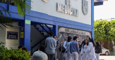 Separan de su cargo al coordinador de admisiones de la Facultad de Medicina de la UAQ