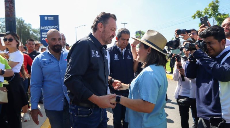 Apoya El Marqués a adultos mayores