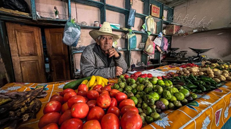 La mirada de Gerardo Tavarez / Don Fili, un abuelo que resiste al tiempo