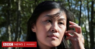 Linda Sun | Un Ferrari, un escondite en Honolulu y pato salado: la ostentosa vida de la supuesta espía china que llegó a ser una alta funcionaria en Nueva York - BBC News Mundo