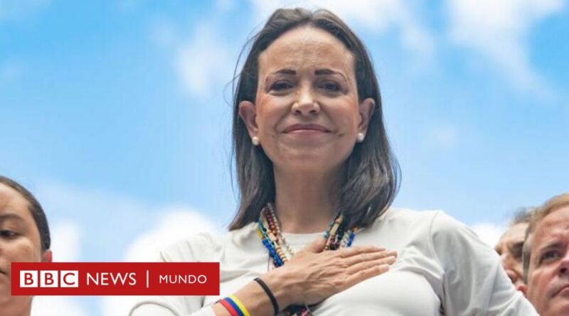 Venezuela: la fiscalía investiga a María Corina Machado por "traición a la patria" - BBC News Mundo