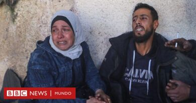 Siria | "Espero que vuelva mi padre. Nunca he escuchado su voz": los testimonios de familiares de desaparecidos por el régimen de Al Assad - BBC News Mundo